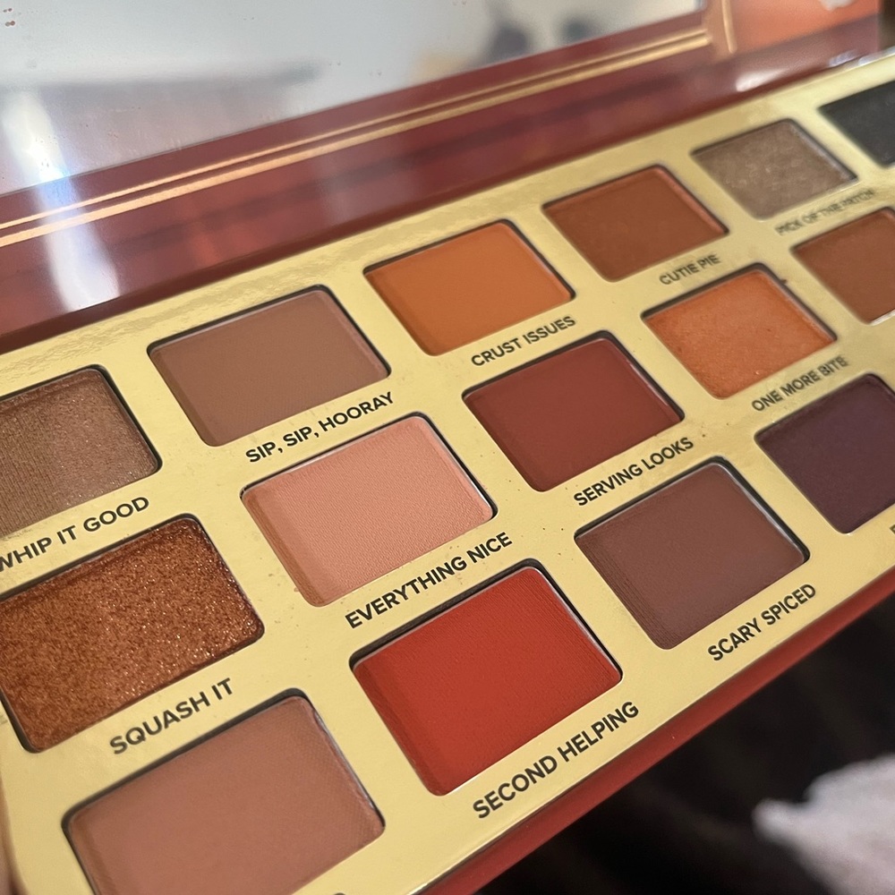 Too Faced
Pumpkin Spice Second Slice Sweet & Spicy Eyeshadow Palette NIB - Picture 10 of 10